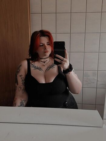 Full leaked Samofhyrule private onlyfans photo