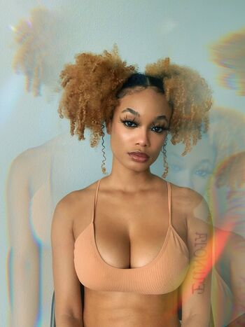 Full leaked Samone private onlyfans photo