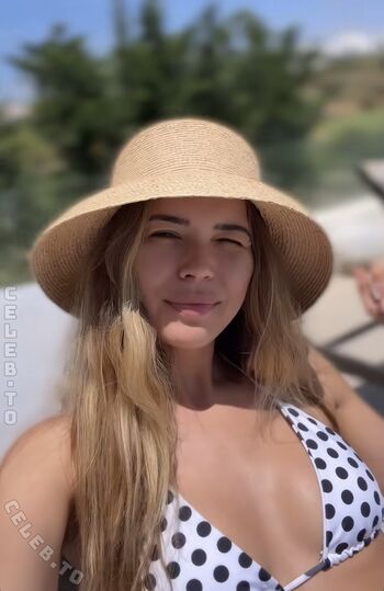 Full leaked Sandra kubicka private onlyfans photo