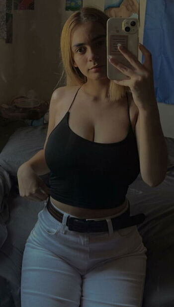 Full leaked Sandrasancc private onlyfans photo