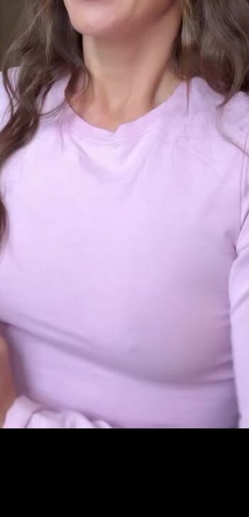 Sarah Engels