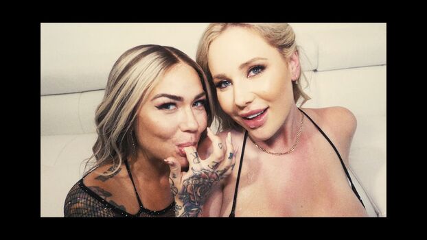 Full leaked Savannah bond private onlyfans photo