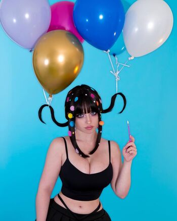 Full leaked Serinide  page private onlyfans photo