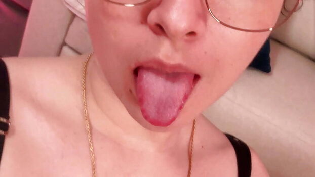 Sharon_07