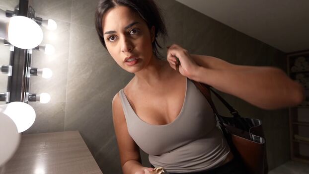 Full leaked Shirin azami page private onlyfans photo