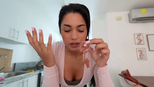 Shirin Azami