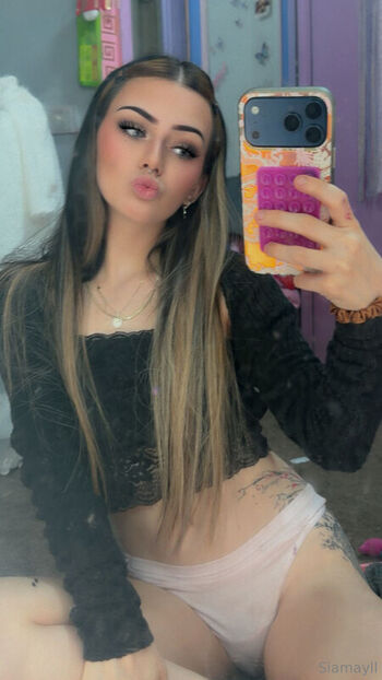Full leaked Siamayll page private onlyfans photo