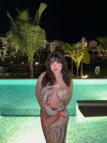 Full leaked Siennaastarr private onlyfans photo