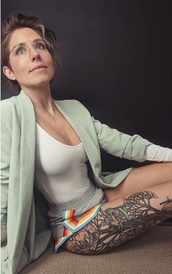 Full leaked Soe gschwind private onlyfans photo