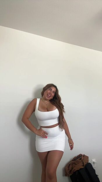 Full leaked Iamsarahlace/ private onlyfans photo