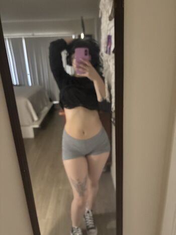 Full leaked Sofadasuccubus private onlyfans photo