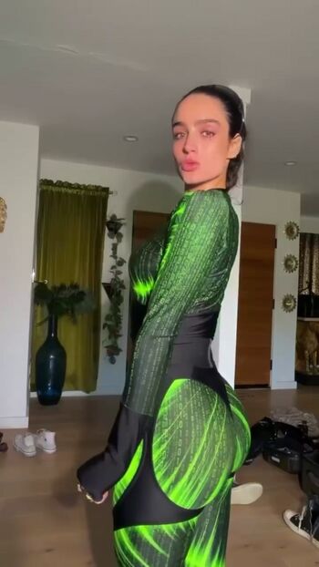 Sommer Ray