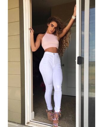 Full leaked Sommer ray page private onlyfans photo