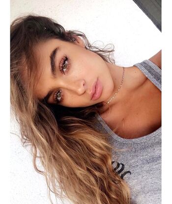 Sommer Ray
