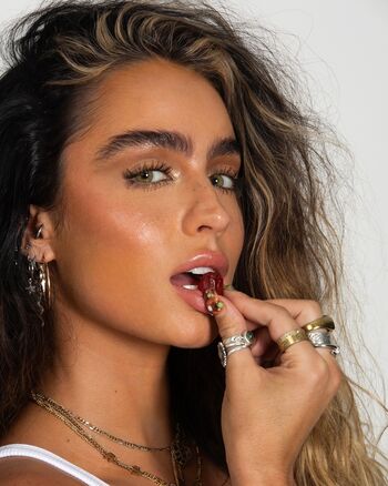 Full leaked Sommer ray page private onlyfans photo