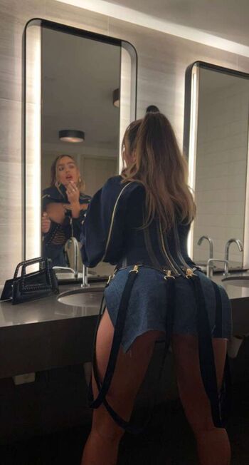 Full leaked Sommer ray private onlyfans photo