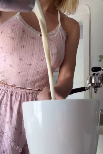 Full leaked Starletnova private onlyfans photo