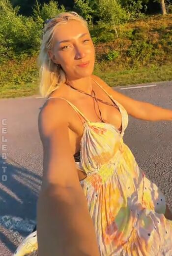 Full leaked Starletnova private onlyfans photo