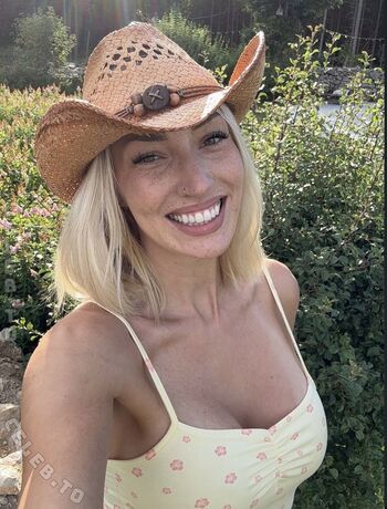 Full leaked Starletnova private onlyfans photo