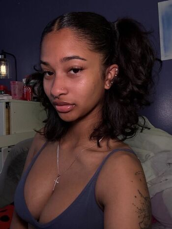 Full leaked Starshxan private onlyfans photo