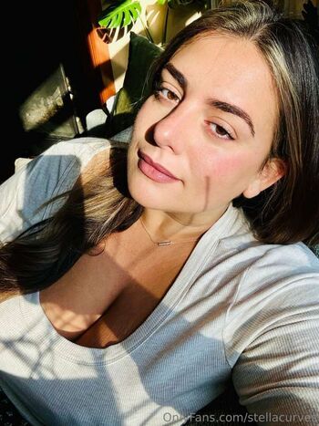 Full leaked Stella curves private onlyfans photo
