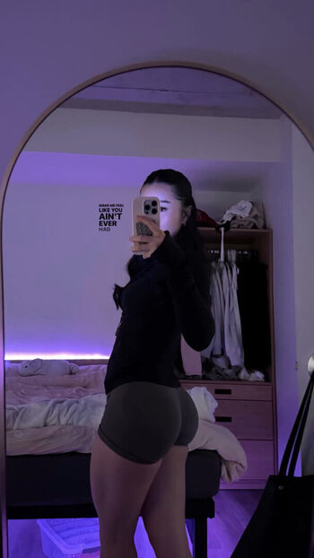 Sua Lee