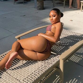 Full leaked Supa peach private onlyfans photo