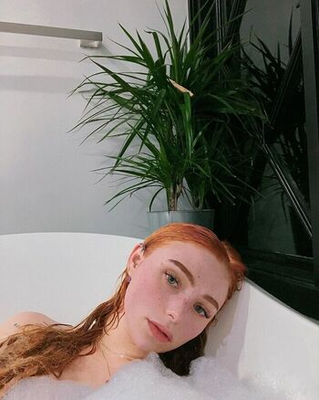 Full leaked Supposedlyjulia private onlyfans photo