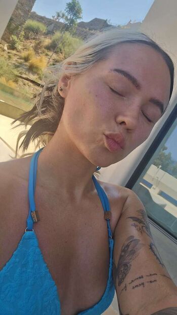 Talia Mar