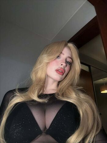 Full leaked Thayse kloppel page private onlyfans photo