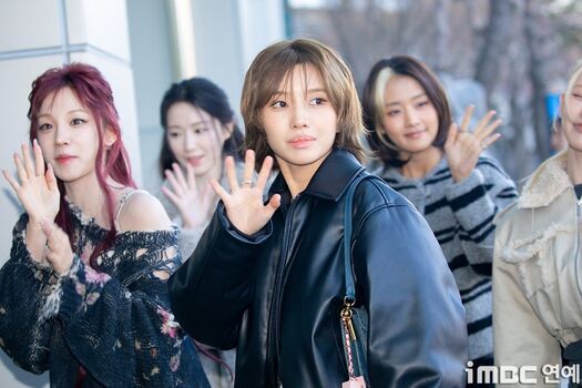 tiny.pretty.j