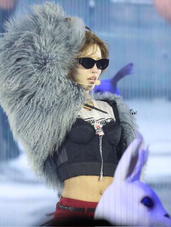 tiny.pretty.j