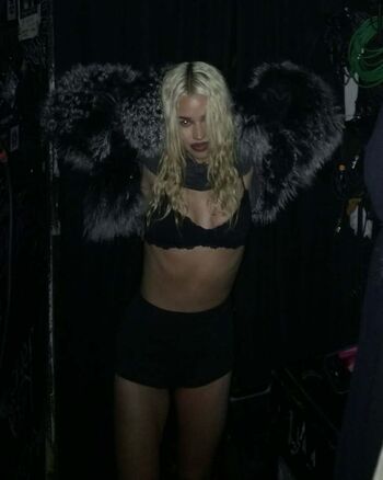 Tommy Genesis