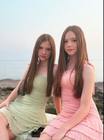 TwinsOnIce