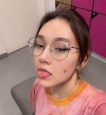 Full leaked Abby irl/ private onlyfans photo
