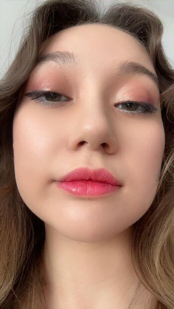 Full leaked Emma louise / private onlyfans photo