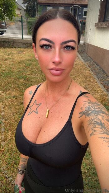 Full leaked Vaja private onlyfans photo