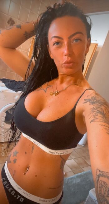 Full leaked Vaja private onlyfans photo