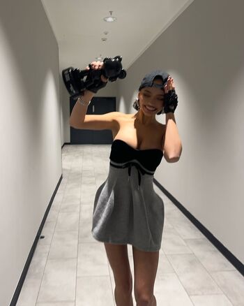 Full leaked Valya karnaval private onlyfans photo