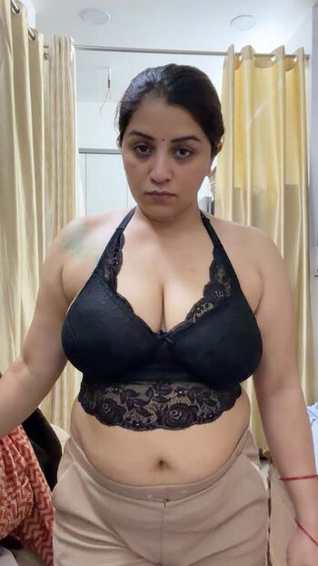 Full leaked Vandana pathak page private onlyfans photo