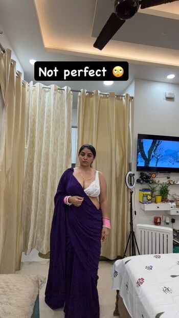 Full leaked Vandana pathak private onlyfans photo