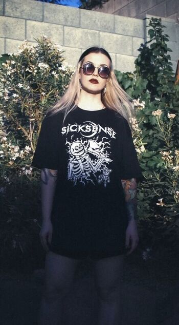 Vicky Psarakis