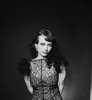 Violet Grohl