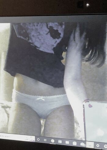 Full leaked Waitingnote page private onlyfans photo
