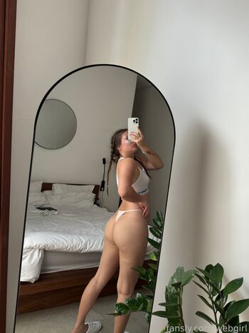 webgirl