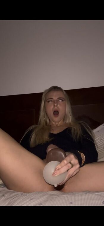 Full leaked Thuzar wint lwin/ private onlyfans photo
