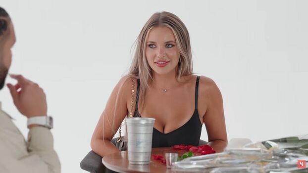 Full leaked Erin dougal/ private onlyfans photo
