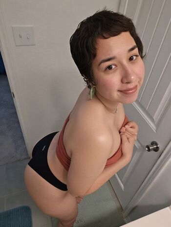 Full leaked Miss bo / private onlyfans photo