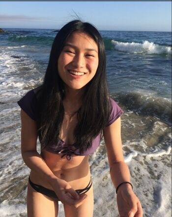 Full leaked Natalie uwu/ private onlyfans photo