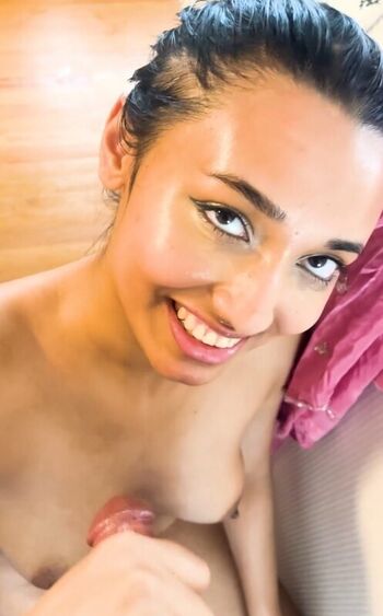 Full leaked Olivia gall/ private onlyfans photo